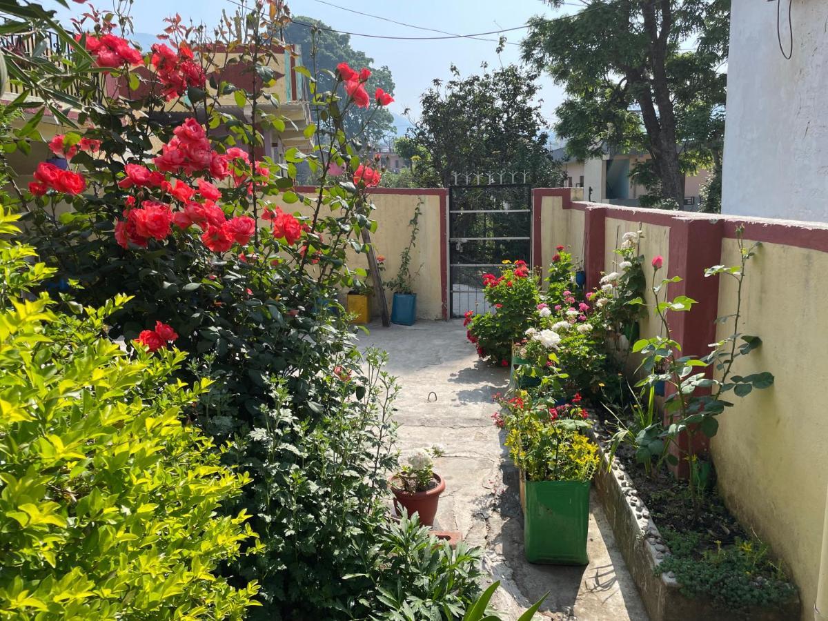 Katyuri Kings Divine Stay- Babaji'S Cave Dwarahat Esterno foto