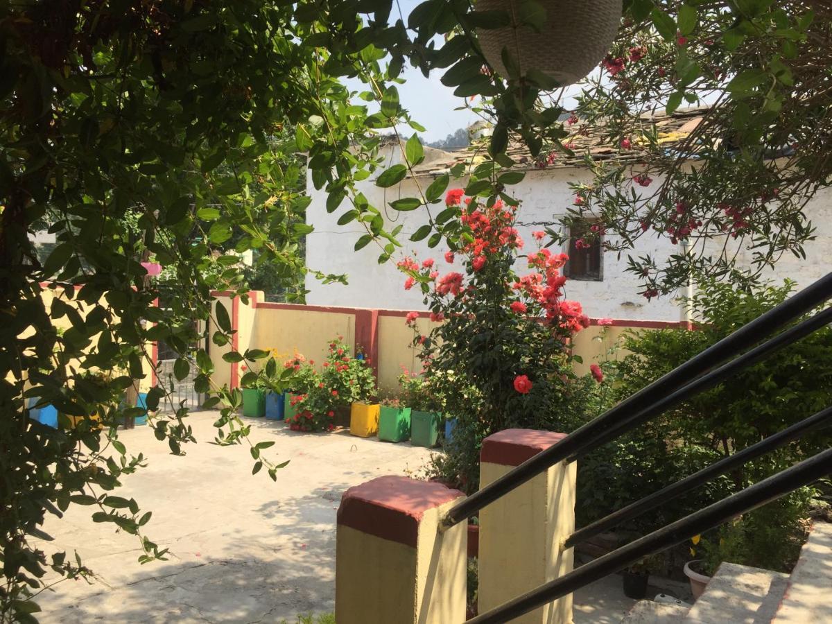 Katyuri Kings Divine Stay- Babaji'S Cave Dwarahat Esterno foto